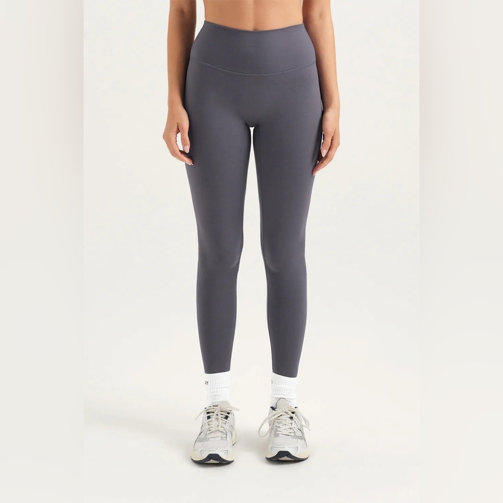 SET Active FormCloud XS Gray Leggings - LIMITED EDITION